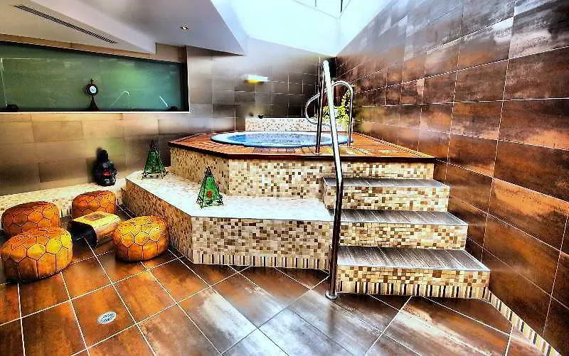 Leo Deluxe Punta Umbria (Adults Only)アパートメント